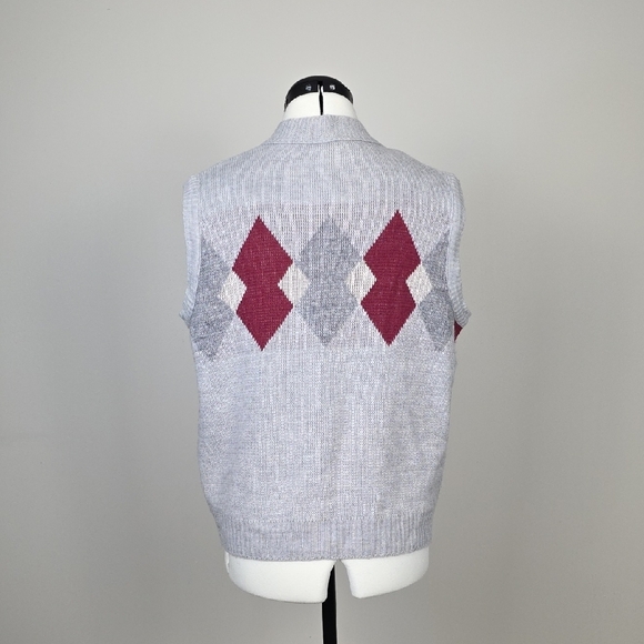 Vintage Cooper Argyle Knit Sweater Vest – Made in Canada (Size M/L) - Picture 6 of 8